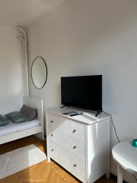 Stylish Apartment In The Heart Of Hamburg Exterior foto